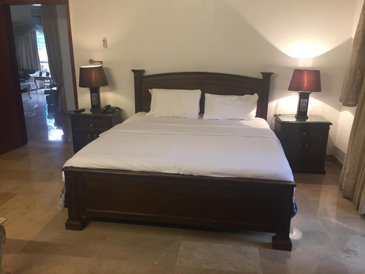 E Lodge Islamabad Extérieur photo