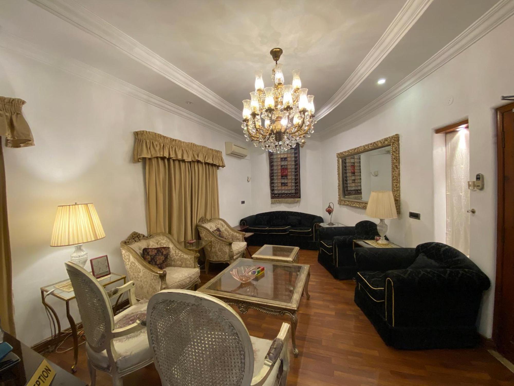 E Lodge Islamabad Extérieur photo