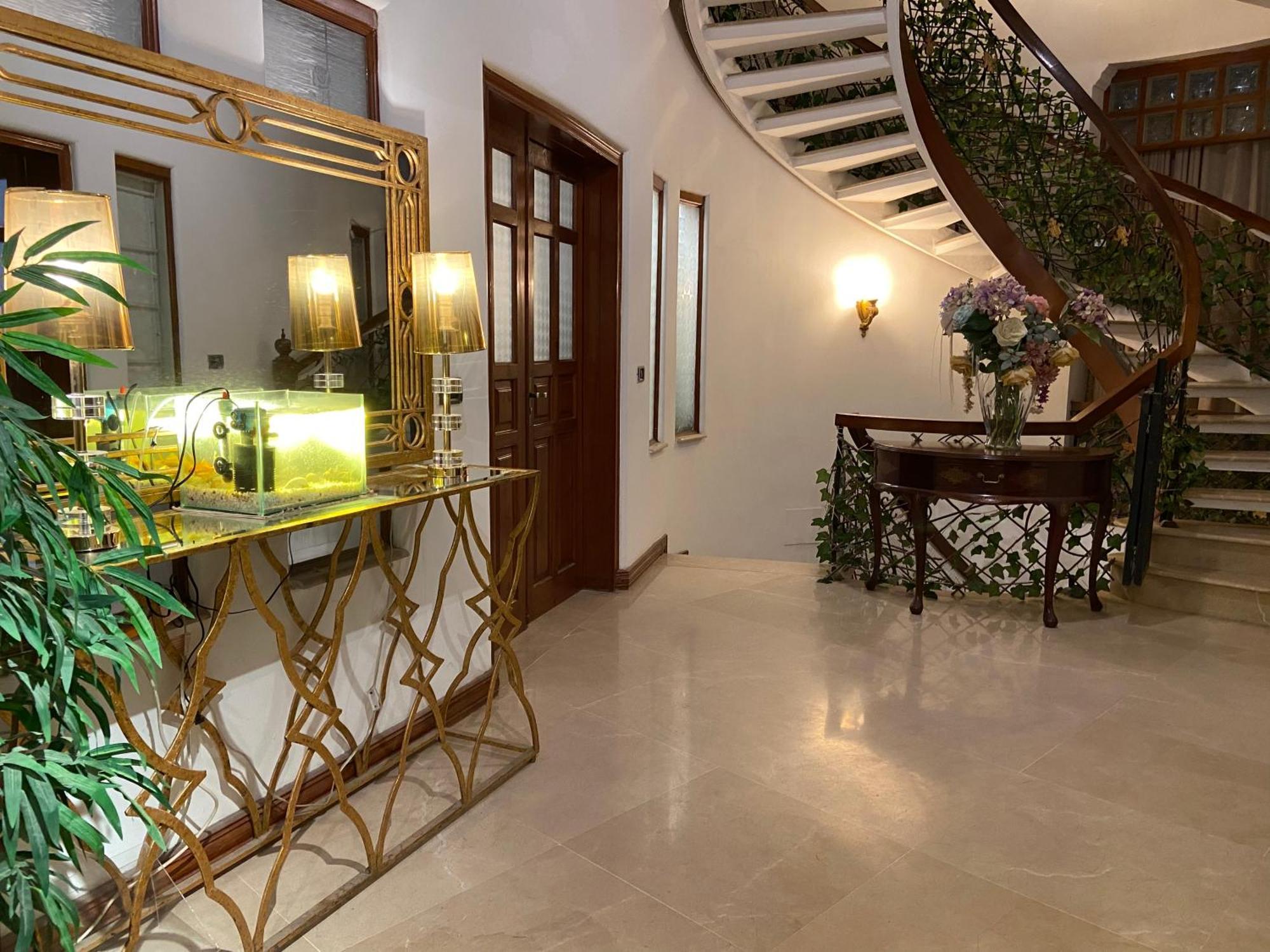 E Lodge Islamabad Extérieur photo
